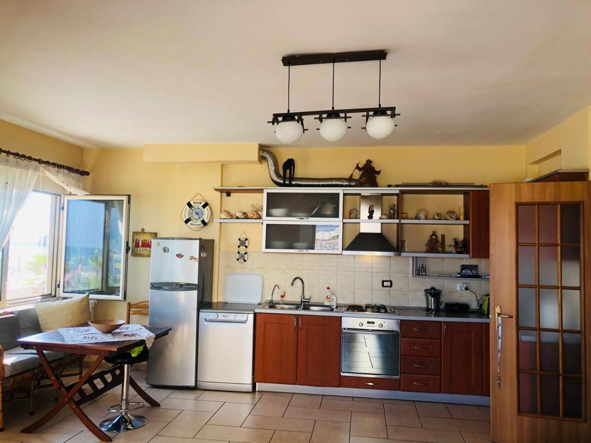 Teuta Apartment Durres Exterior photo