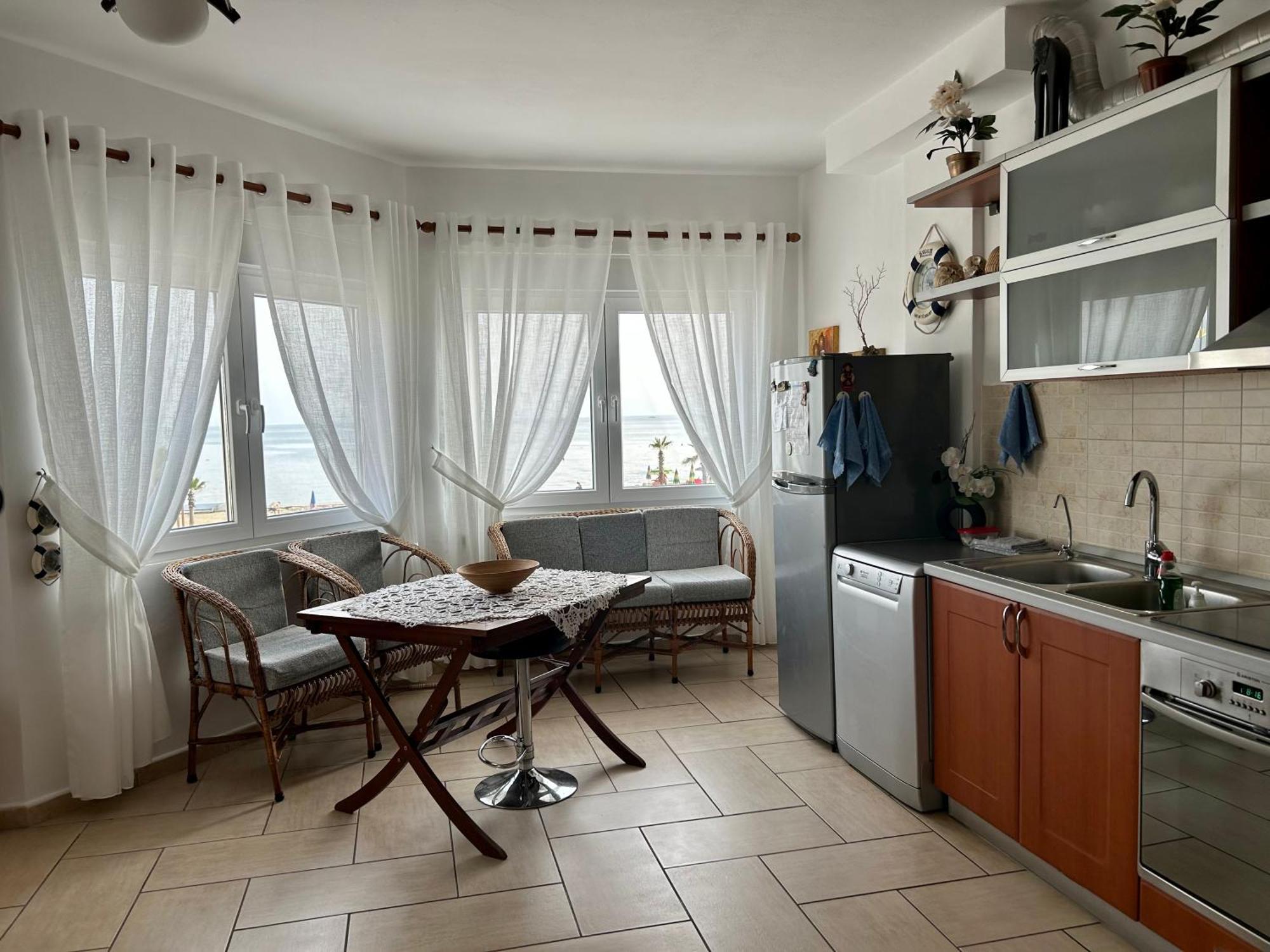 Teuta Apartment Durres Exterior photo